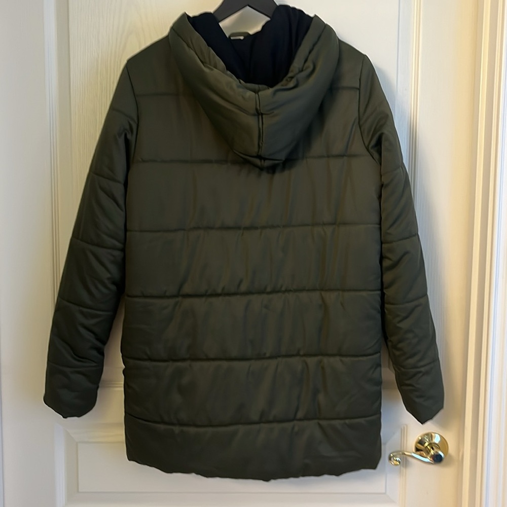 Fabletics Olive Puffer Jacket - Picture 5 of 9